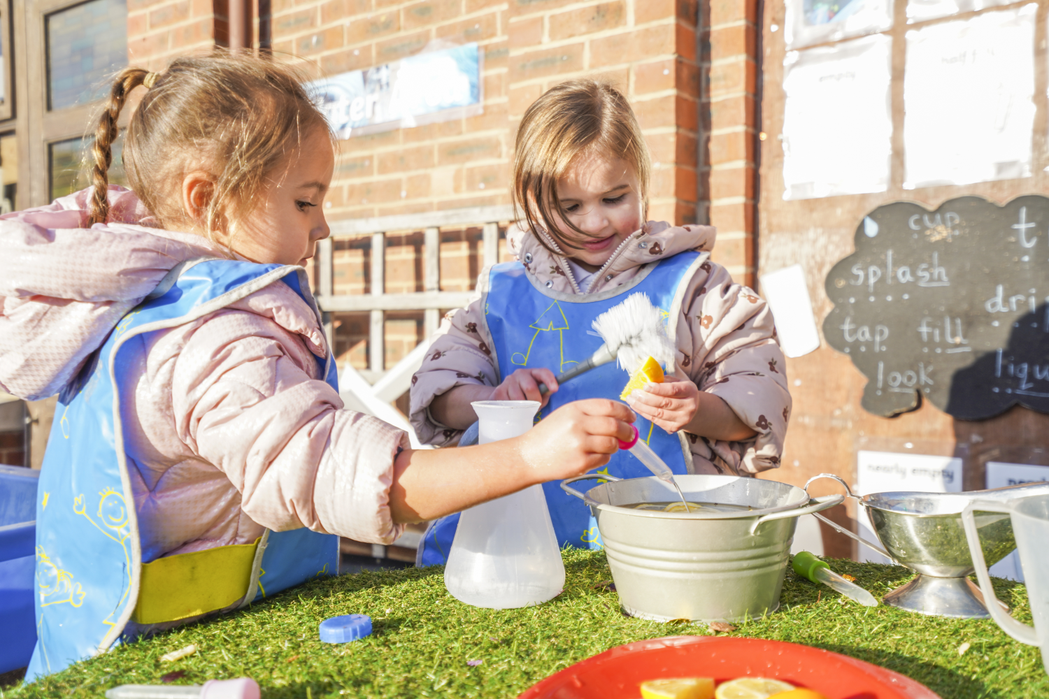 Colton - Early Years Outdoor Play - 2023 (10)